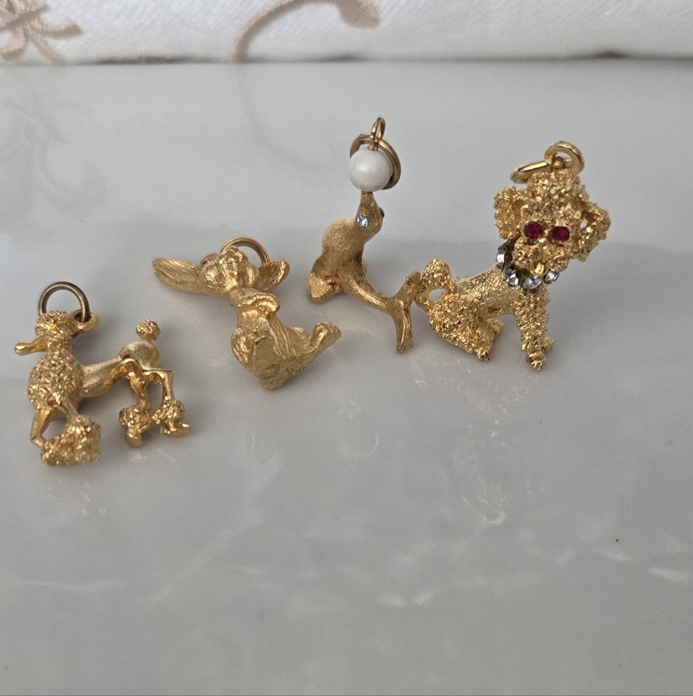 Vintage Gold Tone  Animal Charm Set